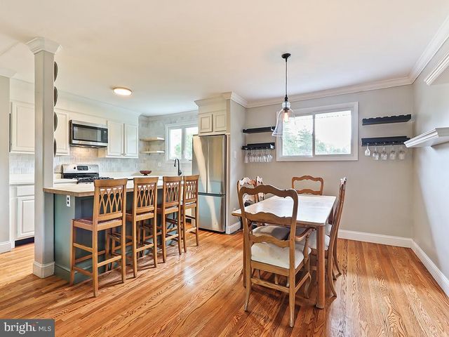 566 DELVALE RD, Yardley, PA 19067