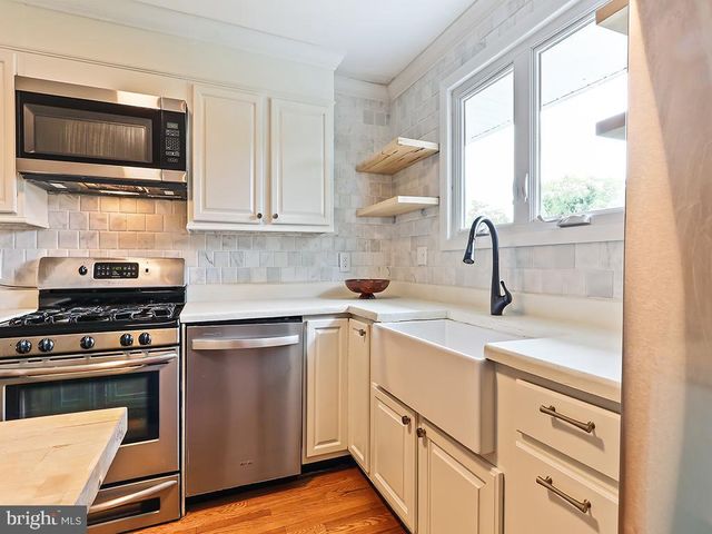 566 DELVALE RD, Yardley, PA 19067