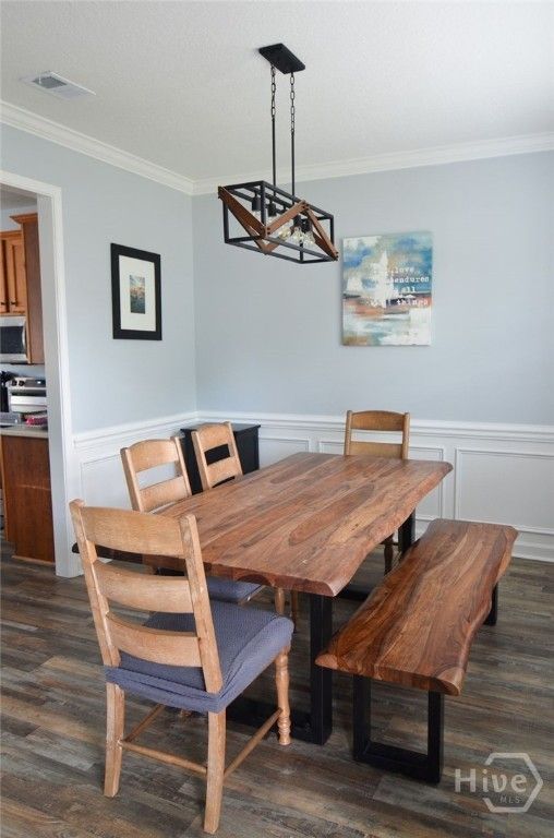 Image 3 of property listing at 640 Bristol Way, Richmond Hill, GA 31324