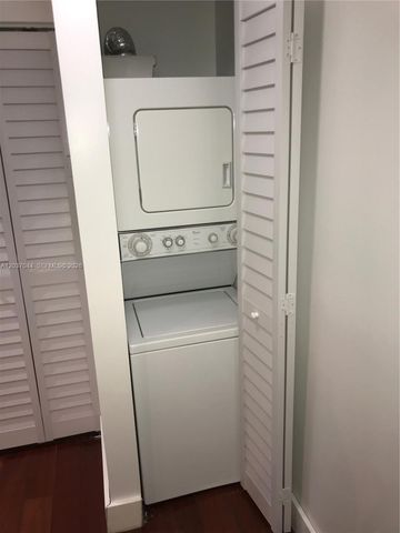 731 6th Street 105E, Miami Beach, FL 33139