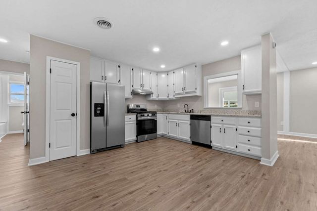 195 Hogsed Road, Hiawassee, GA 30546