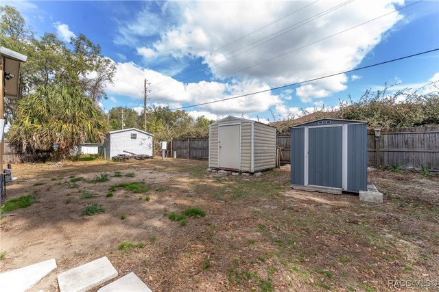 1685 N Arkansas Terrace, Hernando, FL 34442