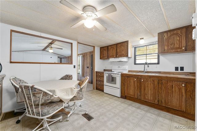 1685 N Arkansas Terrace, Hernando, FL 34442