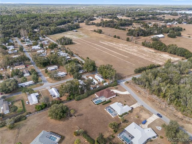 1685 N Arkansas Terrace, Hernando, FL 34442