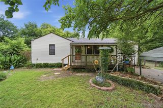 2458 E 60th Street North N, Tulsa, OK 74130