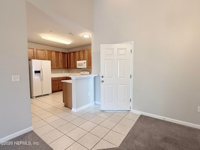 8227 LOBSTER BAY Court 308, Jacksonville, FL 32256
