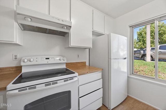 1688 Orinda Court, Thousand Oaks, CA 91362