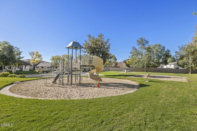 1688 Orinda Court, Thousand Oaks, CA 91362