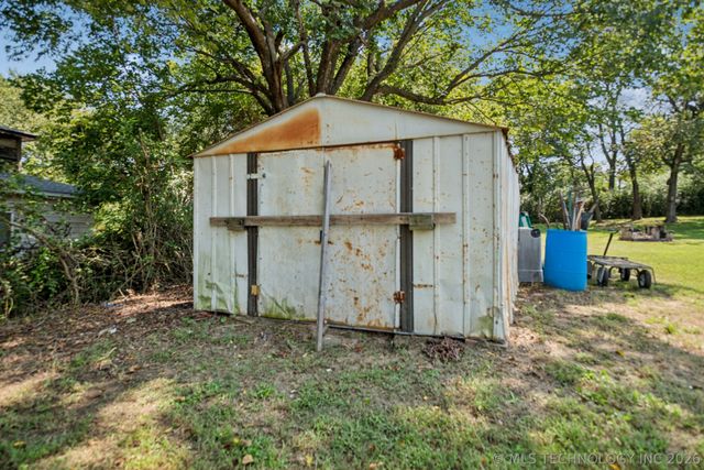 770 NW Seneca, Krebs, OK 74501