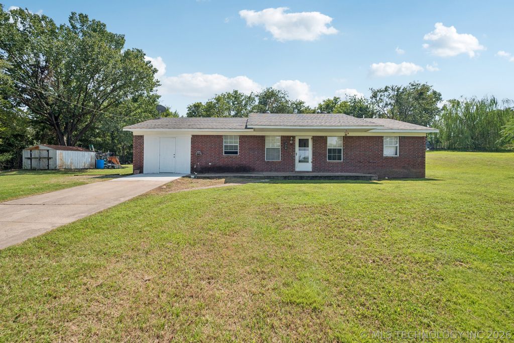 770 NW Seneca, Krebs, OK 74501