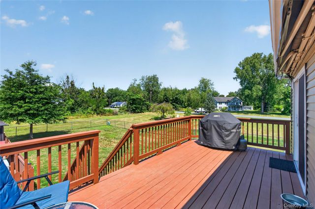 14 Blossom Grove Court, Highland, NY 12528