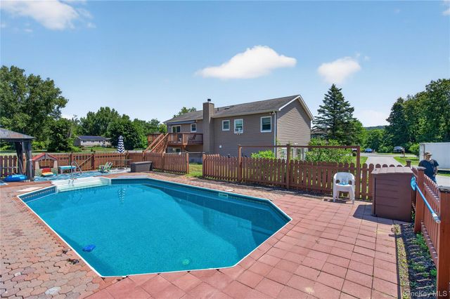 14 Blossom Grove Court, Highland, NY 12528