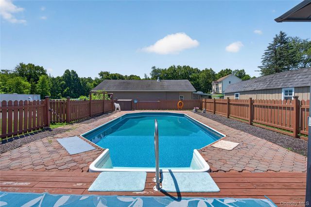 14 Blossom Grove Court, Highland, NY 12528