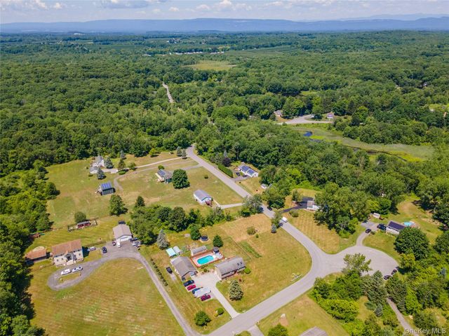 14 Blossom Grove Court, Highland, NY 12528
