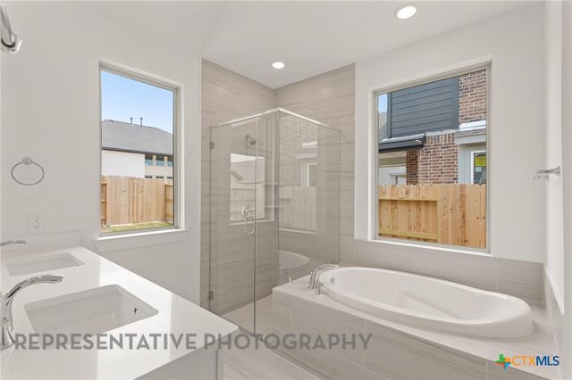 2215 Altiplano, San Antonio, TX 78245