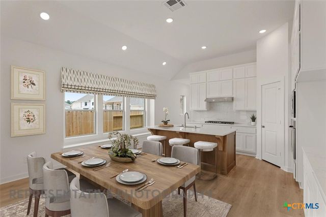 2215 Altiplano, San Antonio, TX 78245