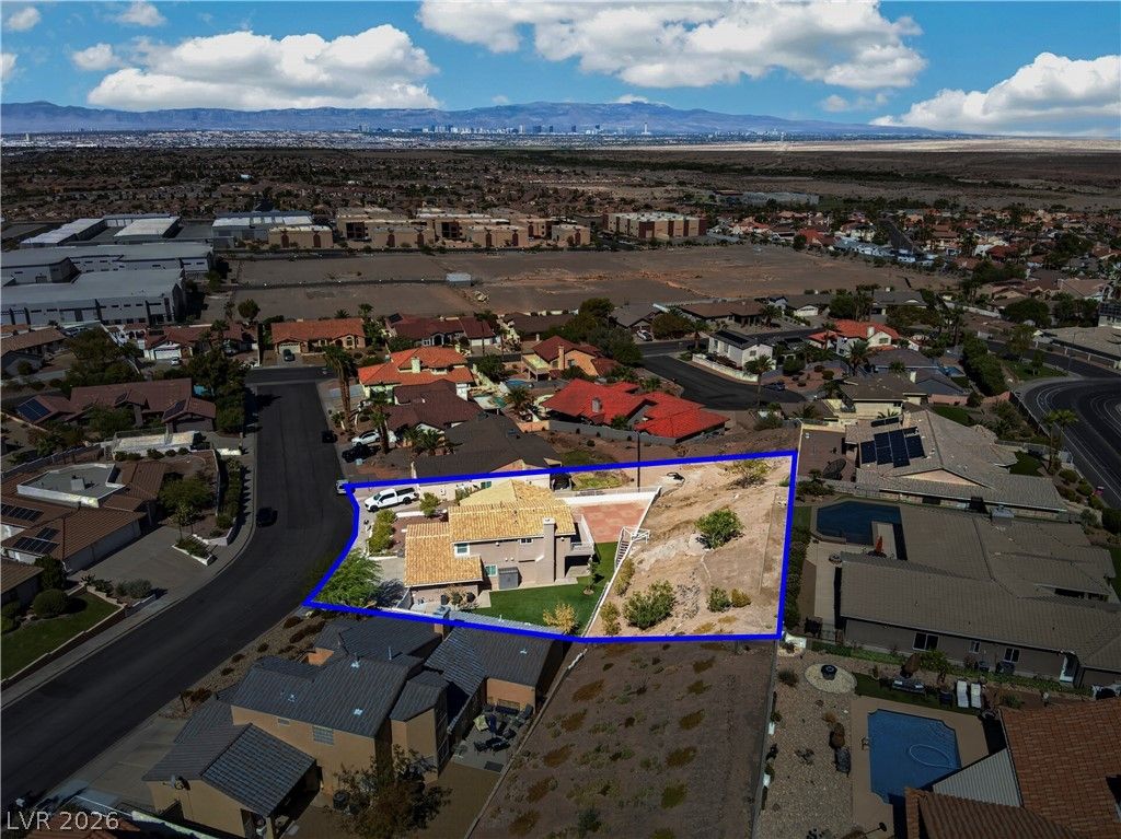 1049 Geranium Drive, Henderson, NV 89011 — photo 5