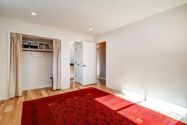 1160 Laurel Loop NE, Albuquerque, NM 87122