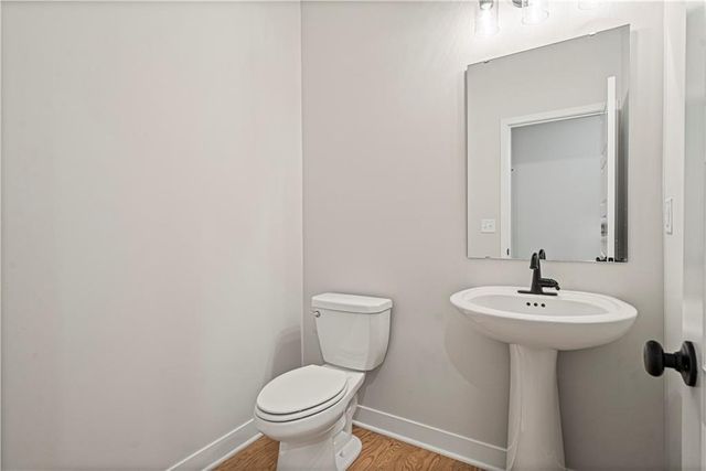 354 SW Chavis Drive, Blue Springs, MO 64064