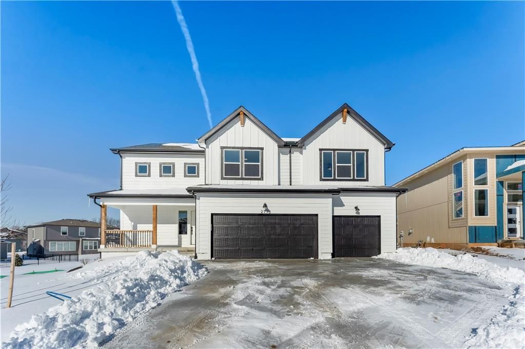 354 SW Chavis Drive, Blue Springs, MO 64064