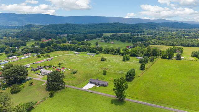 191 Mahoney Road, Dunlap, TN 37327