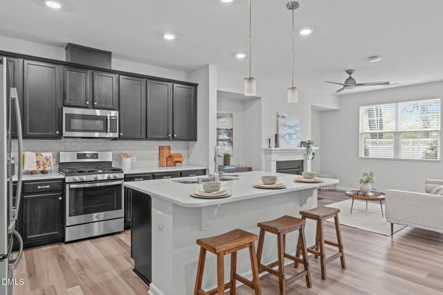 115 Hunston Drive, Holly Springs, NC 27540