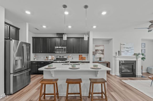 115 Hunston Drive, Holly Springs, NC 27540