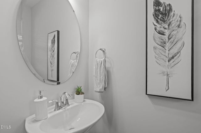 115 Hunston Drive, Holly Springs, NC 27540