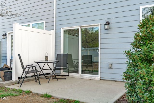 115 Hunston Drive, Holly Springs, NC 27540