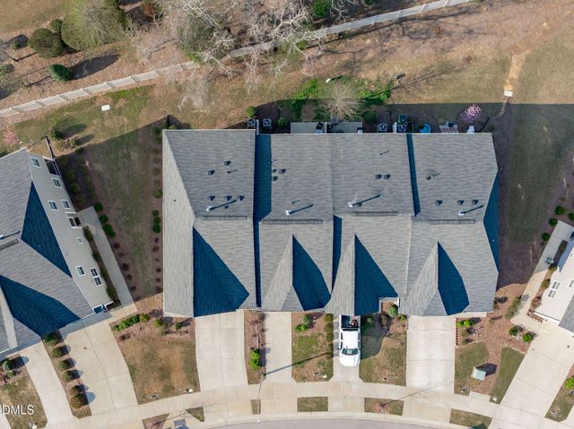 115 Hunston Drive, Holly Springs, NC 27540