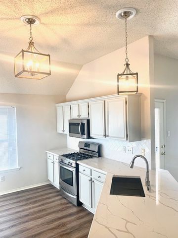 3912 Rushden Court, Plano, TX 75025