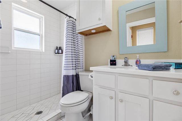 301 E Avenue C, Port Aransas, TX 78373