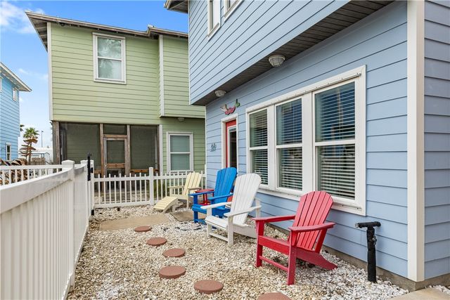 301 E Avenue C, Port Aransas, TX 78373