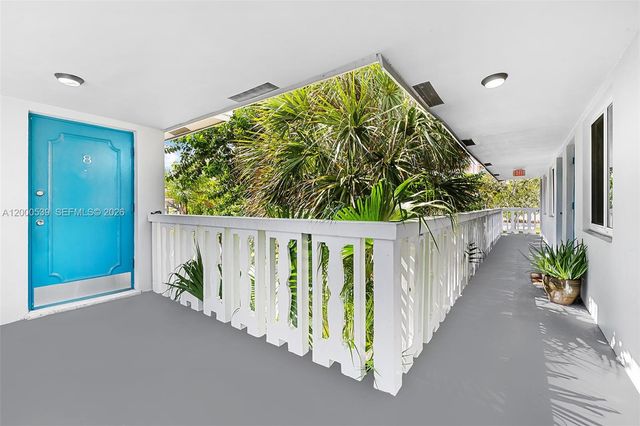 2616 NE 14 Ave 6, Wilton Manors, FL 33334