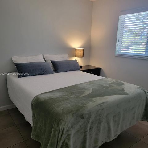 2616 NE 14 Ave 6, Wilton Manors, FL 33334