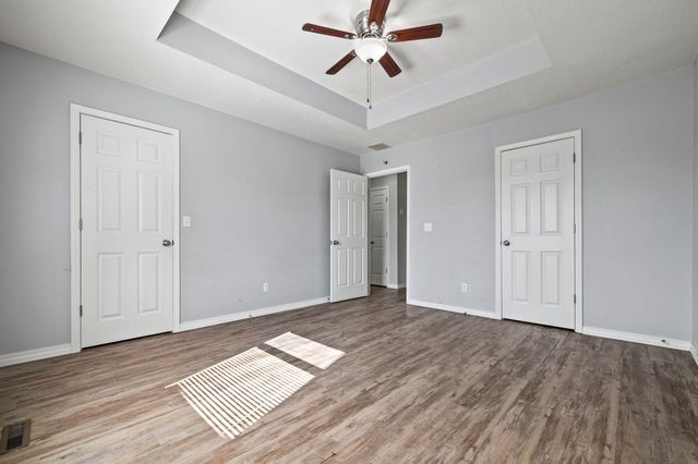 1222 W Butterfield Drive, Nixa, MO 65714