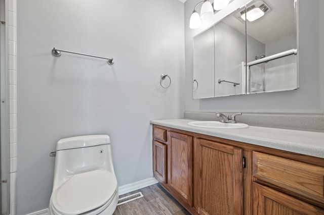 1222 W Butterfield Drive, Nixa, MO 65714