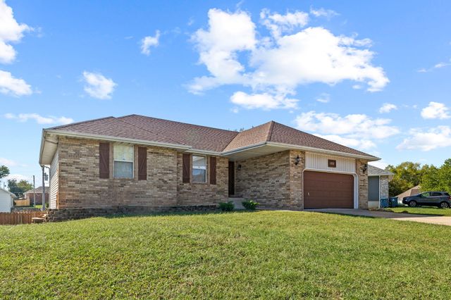 1222 W Butterfield Drive, Nixa, MO 65714