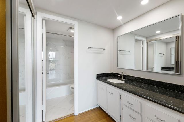 3800 N Hills Drive 402, Hollywood, FL 33021