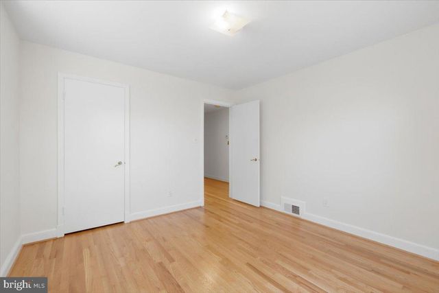 5911 GRAYSON ST, Springfield, VA 22150