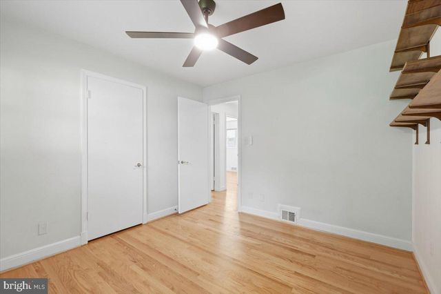 5911 GRAYSON ST, Springfield, VA 22150