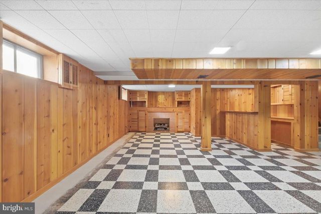 5911 GRAYSON ST, Springfield, VA 22150