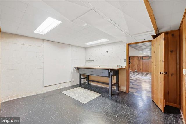 5911 GRAYSON ST, Springfield, VA 22150