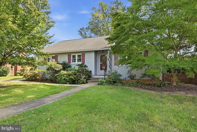 5911 GRAYSON ST, Springfield, VA 22150