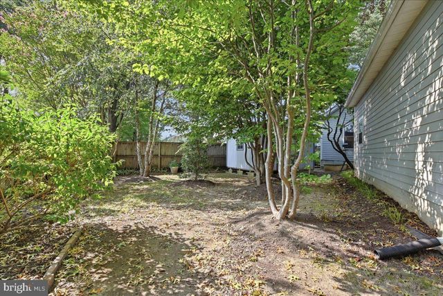5911 GRAYSON ST, Springfield, VA 22150
