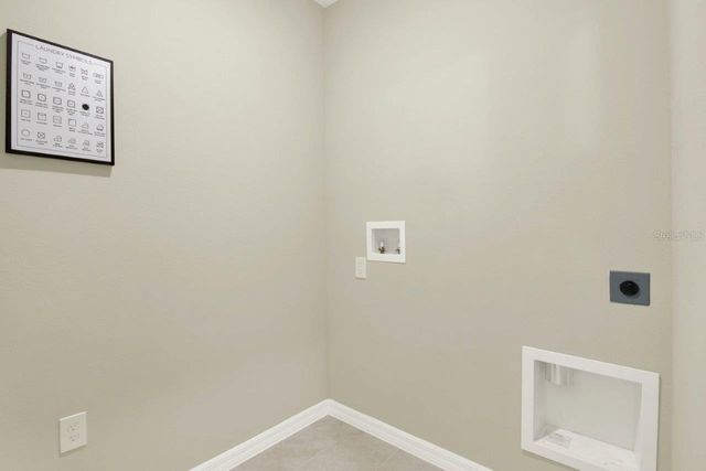 4263 FENNEC FOX WAY, Lakeland, FL 33810