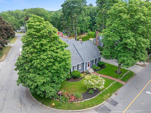 299 Pearl St, Reading, MA 01867