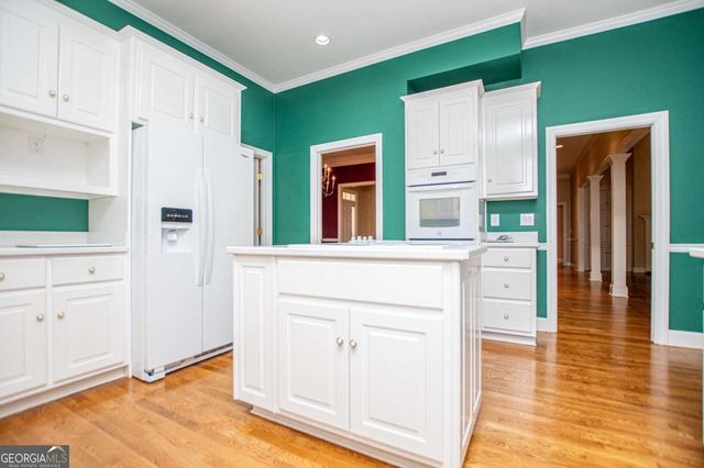 36 London Way, Carrollton, GA 30116