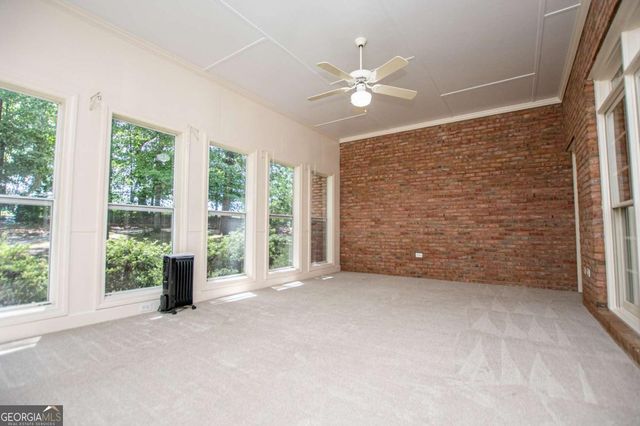 36 London Way, Carrollton, GA 30116