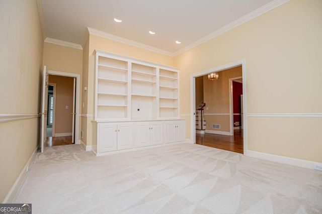36 London Way, Carrollton, GA 30116